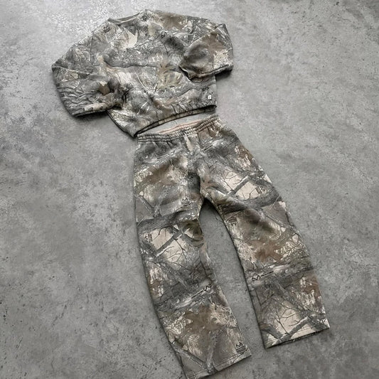 Men's Iridescent Camouflage Pieces  - Loose fit
